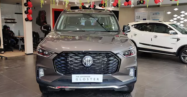 MG Gloster Desertstorm Edition Exterior