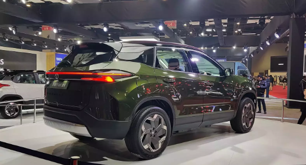 Tata Harrier EV Exterior