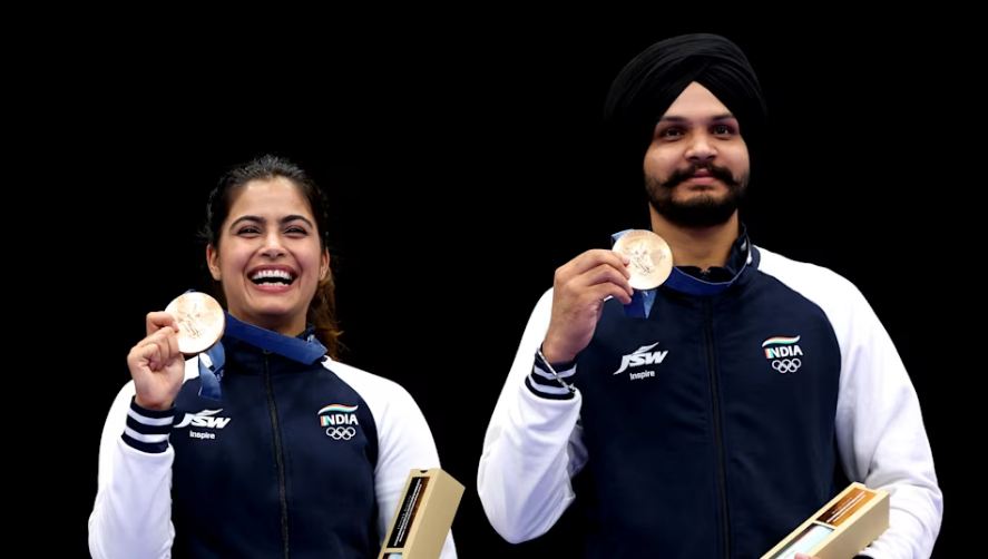 Manu Bhaker and Sarabjot Singh