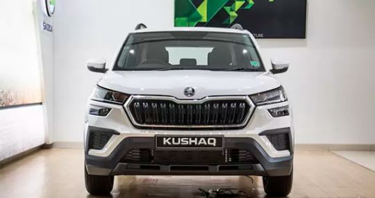 Skoda Kushaq Onyx automatic LED Lamps